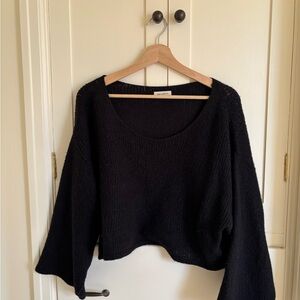 James Street Iris Pullover